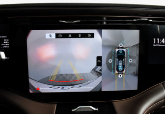 Подержанный автомобиль Exeed VX 2023 года (18 фото)