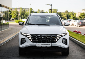 Подержанный автомобиль Hyundai Tucson 2022 года (4 фото)