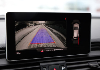 Подержанный автомобиль Audi Q5 2019 года (16 фото)