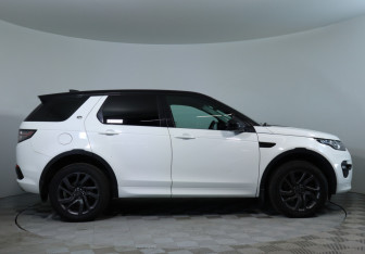 Подержанный автомобиль Land Rover Discovery Sport 2017 года (4 фото)