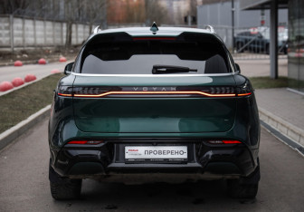 Подержанный автомобиль Voyah Free 2023 года (7 фото)