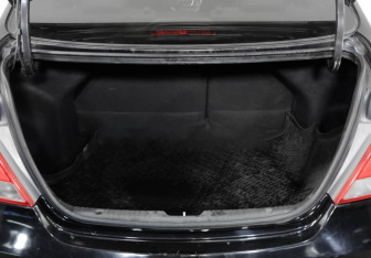 Подержанный автомобиль Hyundai Solaris Sedan 2016 года (24 фото)