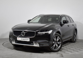 Подержанный автомобиль Volvo V90 Cross Country 2018 года (1 фото)
