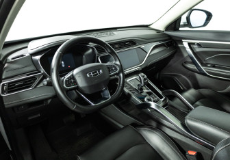 Подержанный автомобиль Geely Atlas Pro 2023 года (11 фото)