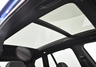 Подержанный автомобиль BMW X3 2023 года (15 фото)