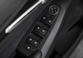 Подержанный автомобиль Kia Seltos 2021 года (22 фото)