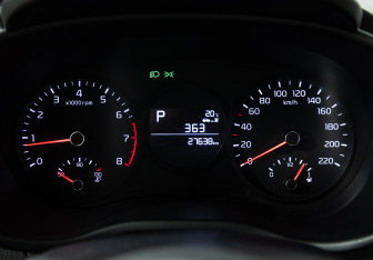 Подержанный автомобиль Kia Picanto 2018 года (12 фото)