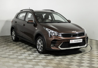 Подержанный автомобиль Kia Rio Hatchback 2021 года (3 фото)