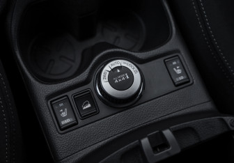 Подержанный автомобиль Nissan X-Trail 2022 года (18 фото)