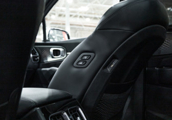 Подержанный автомобиль Kia Sorento 2022 года (31 фото)