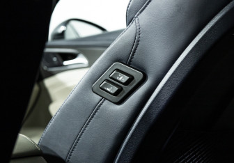 Подержанный автомобиль Hongqi H5 2022 года (24 фото)