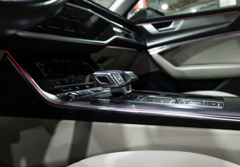 Подержанный автомобиль Audi A6 Sedan 2021 года (22 фото)