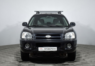 Подержанный автомобиль Hyundai Santa Fe 2010 года (2 фото)