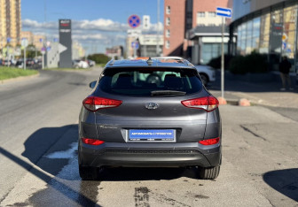 Подержанный автомобиль Hyundai Tucson 2017 года (7 фото)