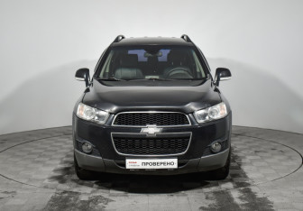 Подержанный автомобиль Chevrolet Captiva 2013 года (2 фото)