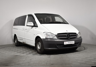 Подержанный автомобиль Mercedes-Benz Vito 2011 года (3 фото)