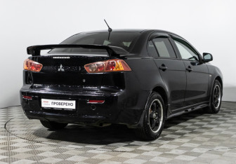 Подержанный автомобиль Mitsubishi Lancer Sedan 2008 года (5 фото)