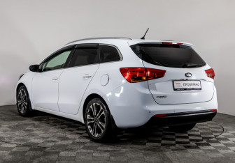 Подержанный автомобиль Kia Ceed Wagon 2013 года (7 фото)
