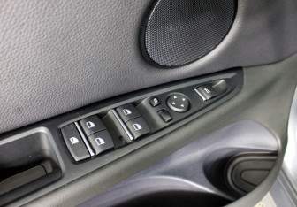 Подержанный автомобиль BMW X6 2019 года (7 фото)