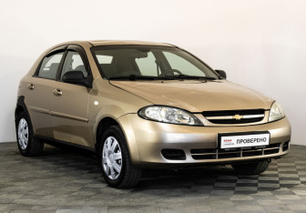 Подержанный автомобиль Chevrolet Lacetti Hatchback 2007 года (3 фото)