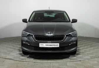 Подержанный автомобиль Skoda Rapid Liftback 2020 года (2 фото)