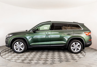 Подержанный автомобиль Skoda Kodiaq 2020 года (8 фото)