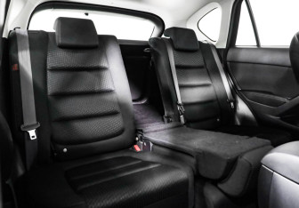 Подержанный автомобиль Mazda CX-5 2014 года (18 фото)