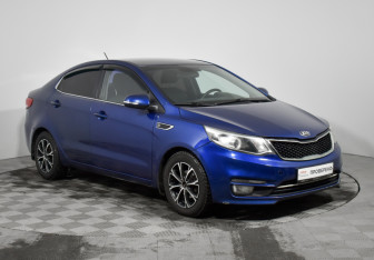 Подержанный автомобиль Kia Rio Sedan 2015 года (3 фото)