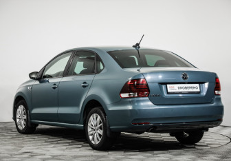 Подержанный автомобиль Volkswagen Polo Sedan 2019 года (7 фото)