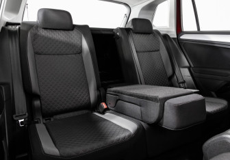 Подержанный автомобиль Volkswagen Tiguan 2020 года (21 фото)