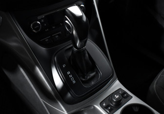 Подержанный автомобиль Ford Kuga 2013 года (11 фото)