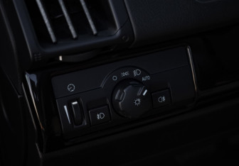 Подержанный автомобиль Land Rover Freelander 2011 года (17 фото)