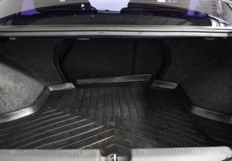 Подержанный автомобиль Mitsubishi Lancer Sedan 2006 года (21 фото)