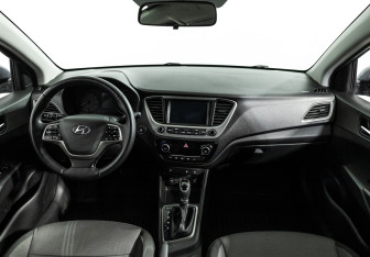 Подержанный автомобиль Hyundai Solaris Sedan 2018 года (13 фото)