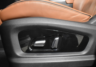 Подержанный автомобиль Omoda C5 2022 года (20 фото)