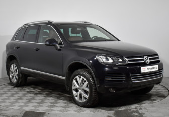 Подержанный автомобиль Volkswagen Touareg 2014 года (3 фото)