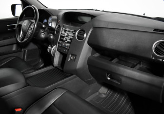Подержанный автомобиль Honda Pilot 2012 года (14 фото)
