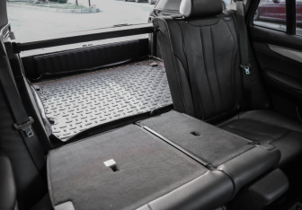 Подержанный автомобиль BMW X5 2015 года (33 фото)