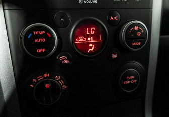 Подержанный автомобиль Suzuki Grand Vitara 2010 года (16 фото)