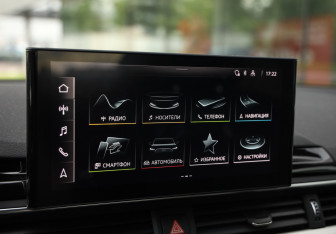 Подержанный автомобиль Audi A5 Liftback 2021 года (15 фото)
