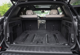 Подержанный автомобиль BMW X5 2021 года (36 фото)