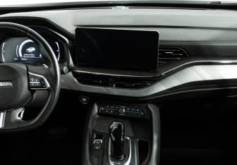 Подержанный автомобиль Haval F7x 2022 года (14 фото)