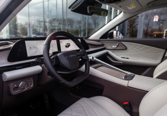 Новый Exeed RX 2025 (13 фото)