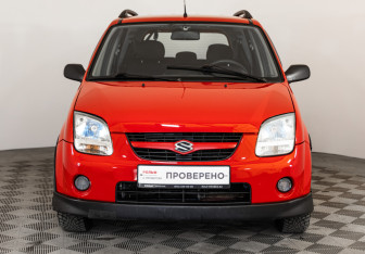 Подержанный автомобиль Suzuki Ignis 2006 года (2 фото)