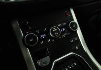 Подержанный автомобиль Land Rover Range Rover Evoque 2016 года (17 фото)