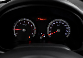 Подержанный автомобиль Kia Rio Sedan 2010 года (17 фото)