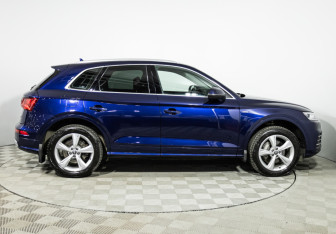 Подержанный автомобиль Audi Q5 2017 года (4 фото)