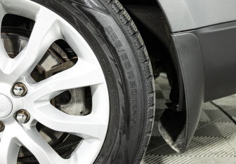 Подержанный автомобиль Land Rover Range Rover Sport 2016 года (25 фото)