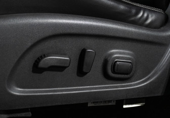 Подержанный автомобиль Nissan Murano Suv 2017 года (22 фото)