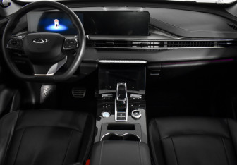 Подержанный автомобиль Chery Tiggo 8 Pro Max 2023 года (15 фото)